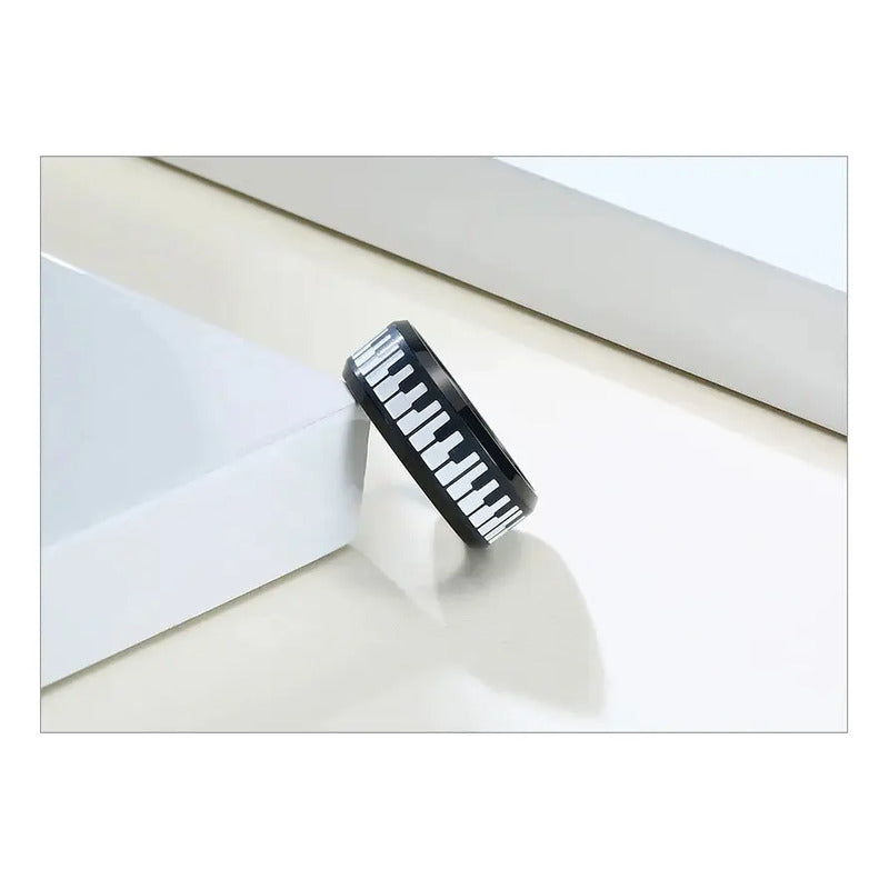 Anillo "Midnight Sonata" (Black Piano)