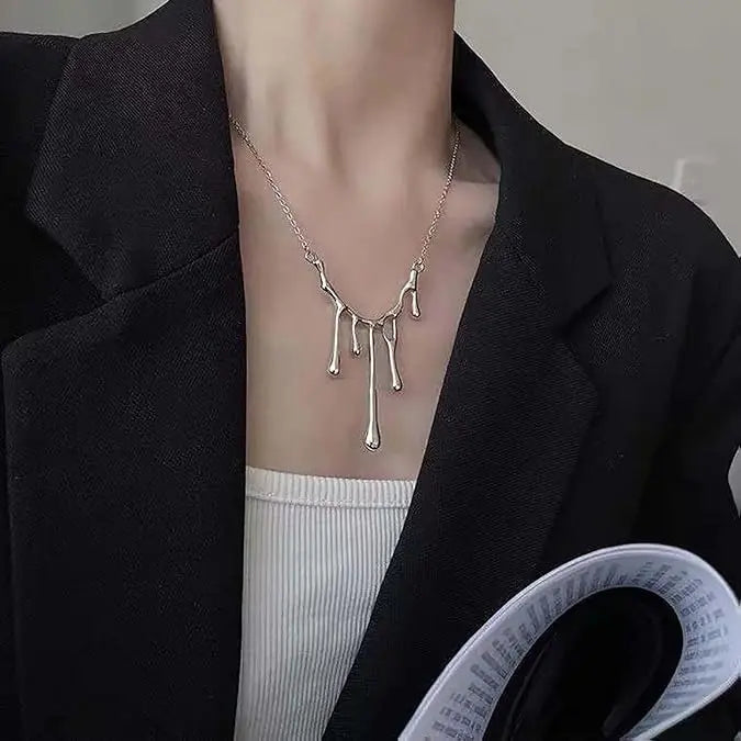 Collar "Mercury Flow" (Plata Líquida)