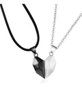 Set de Collares "Magnetic Pulse" (Corazón en Pacto)