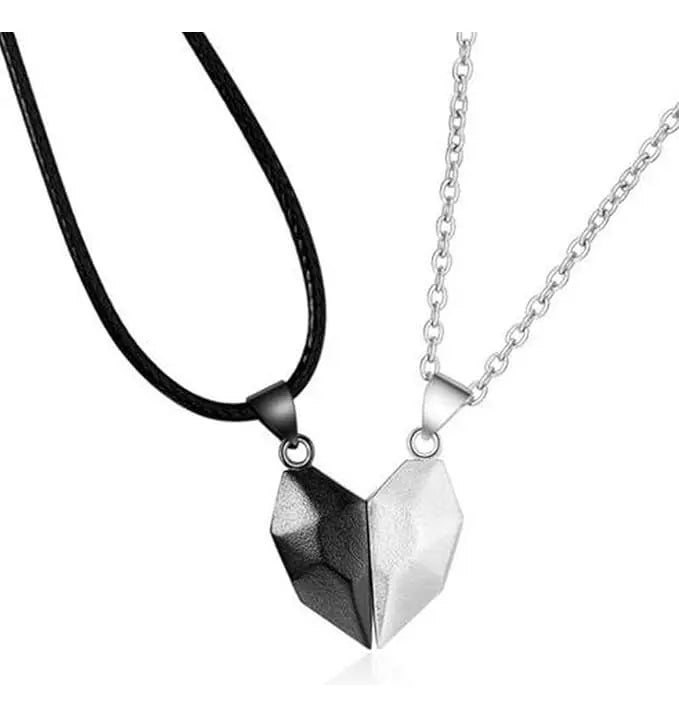 Set de Collares "Magnetic Pulse" (Corazón en Pacto)