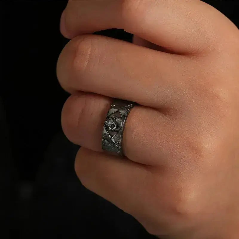 Anillo "Shadow Monarch" (Monarca de las Sombras)
