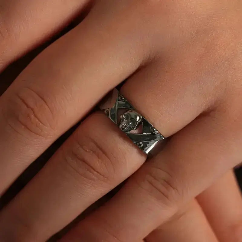 Anillo "Shadow Monarch" (Monarca de las Sombras)